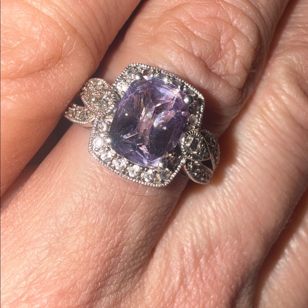 Vintage style, Amethyst & Genuine Diamond Filigree ring sz7 (Has Video)
